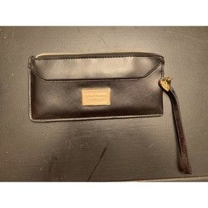 Betsey Johnson Wallet Clutch Black Patent Only Used 2 Times 8.5 x 4.5 SUPER CUTE